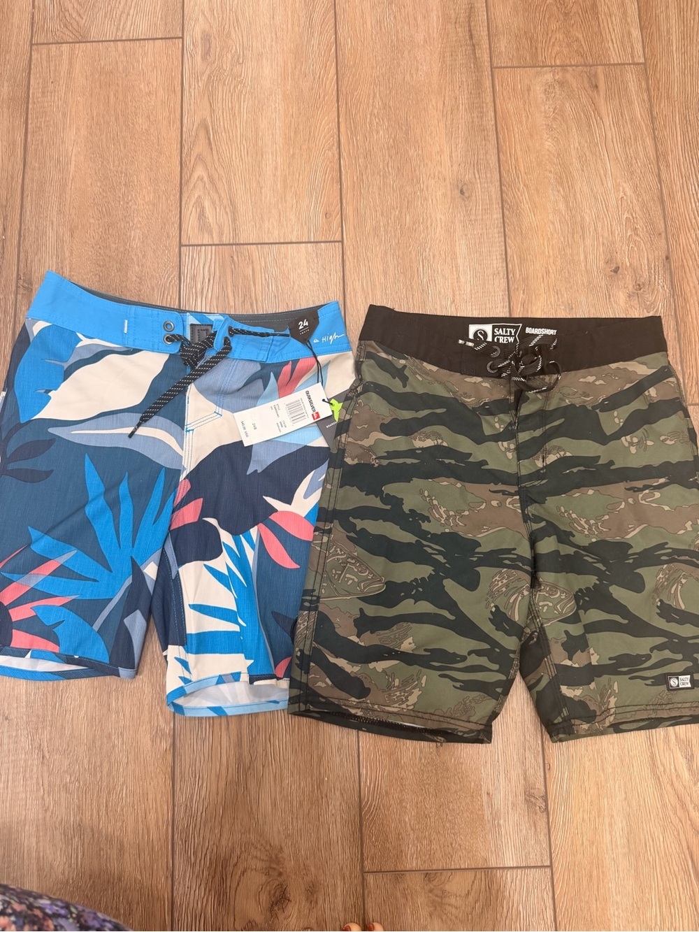 Quiksilver Boys Blue Tropical & Green Camo Swim Trunks Set